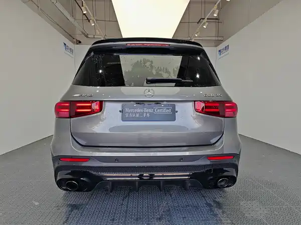 Mercedes-Benz GLB AMG 2025