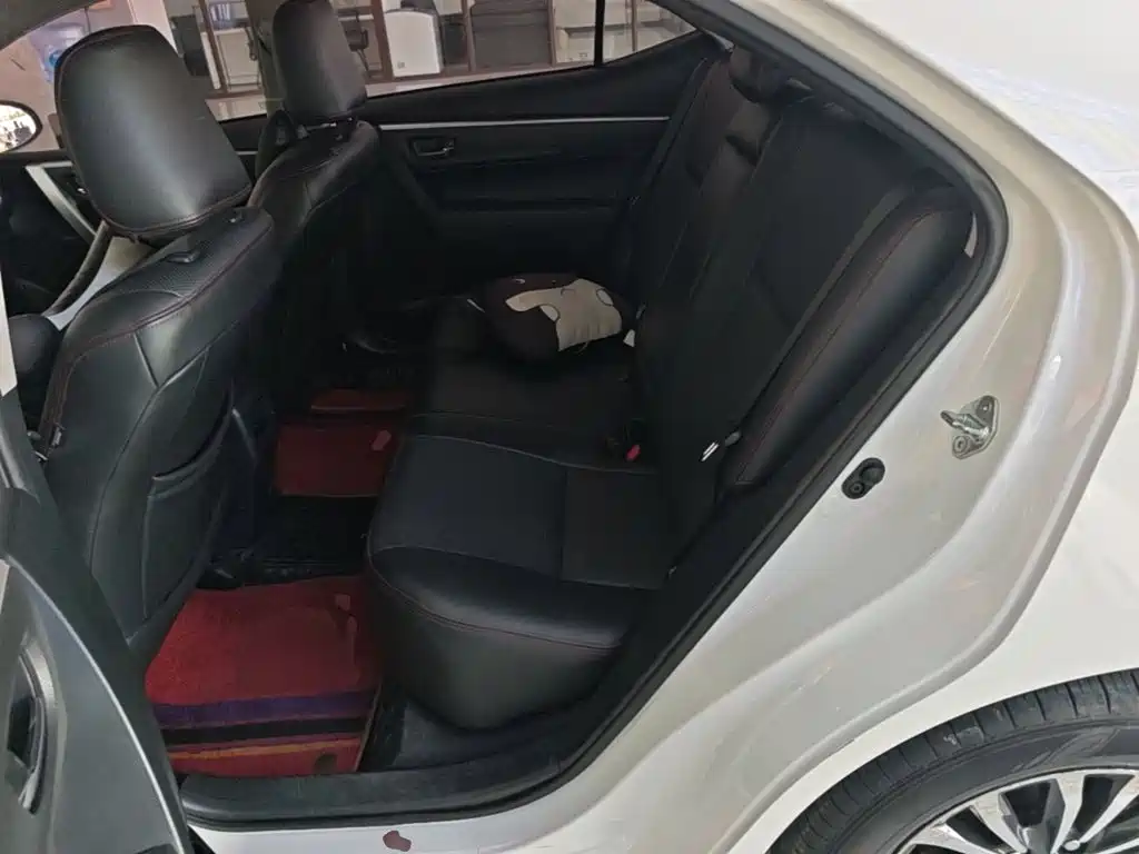 Toyota Corolla 2019 — фото 17