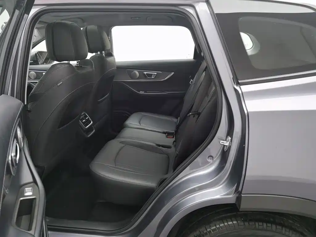 Chery Tiggo 8 PRO 2023 — фото 15