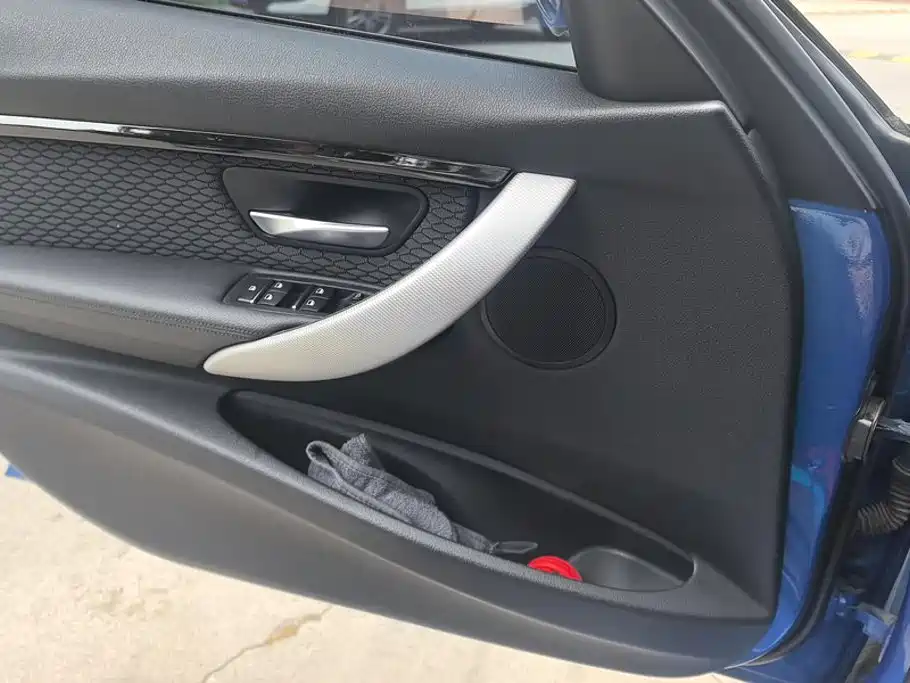 BMW 3 Series 2017