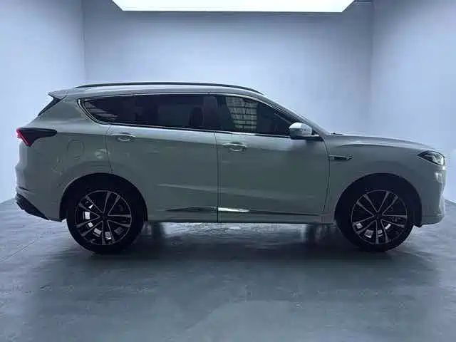 Jetour Jietu X70 PLUS 2021 — фото 19