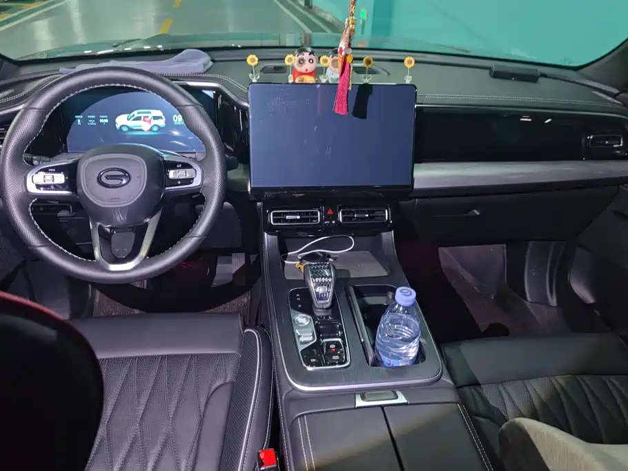 GAC Motor Trumpchi GS8 2024 — фото 12