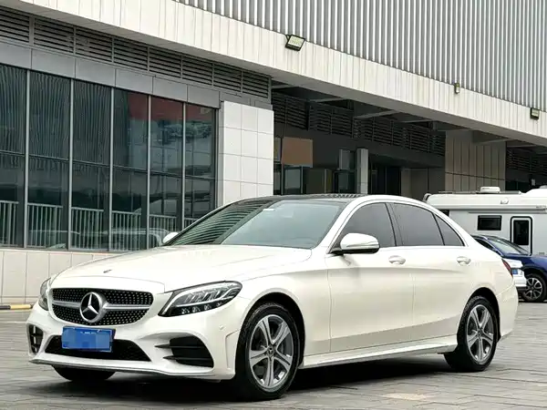 Mercedes-Benz C-Class 2020