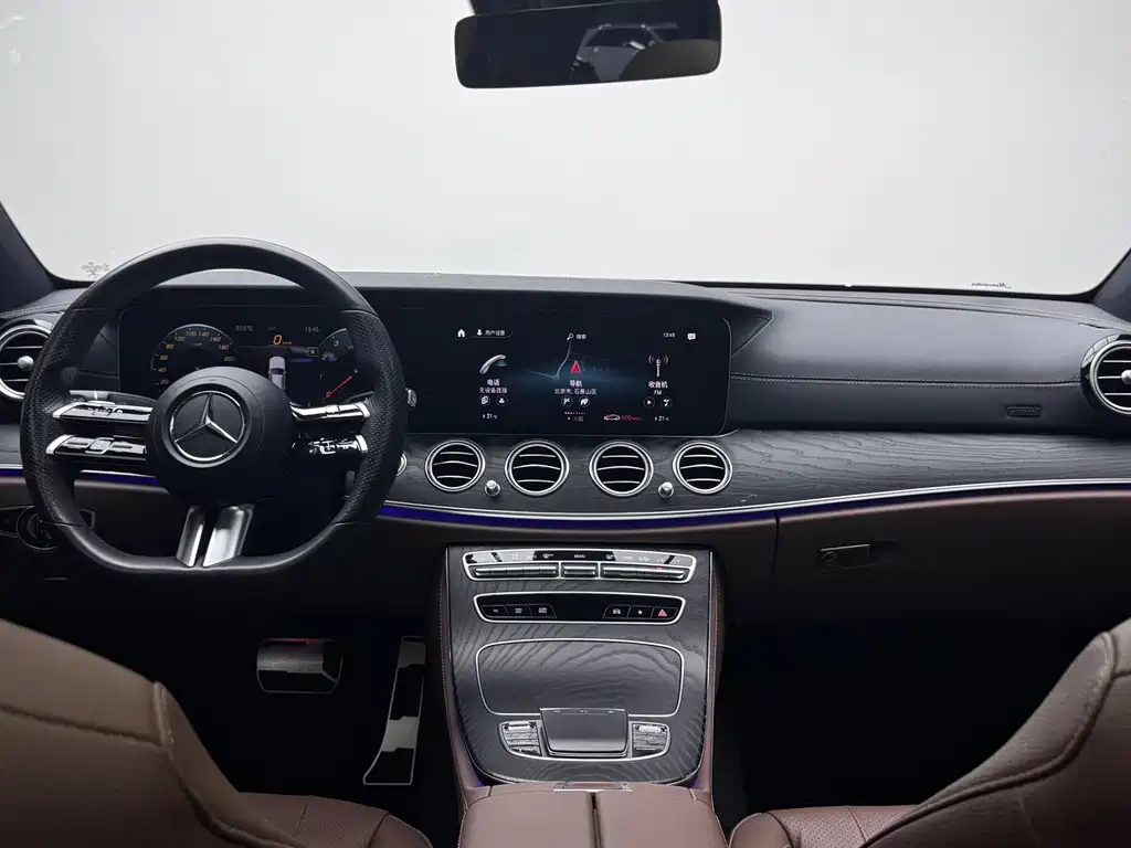 Mercedes-Benz E-Class 2021 — фото 10