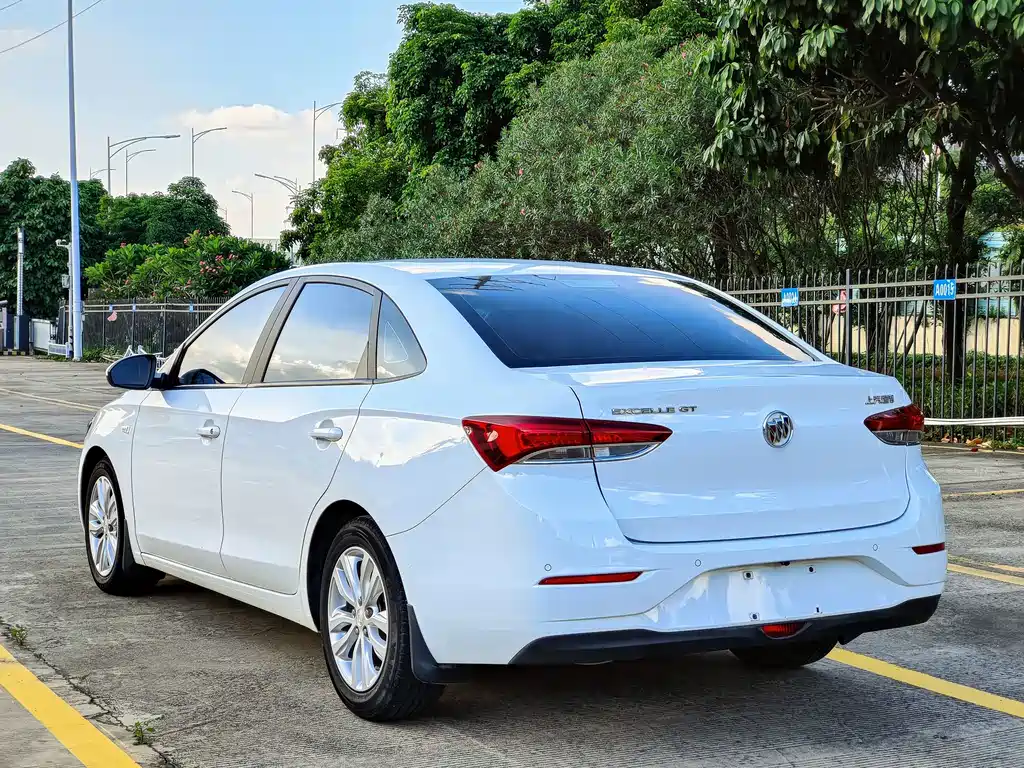 Buick Excelle 2021