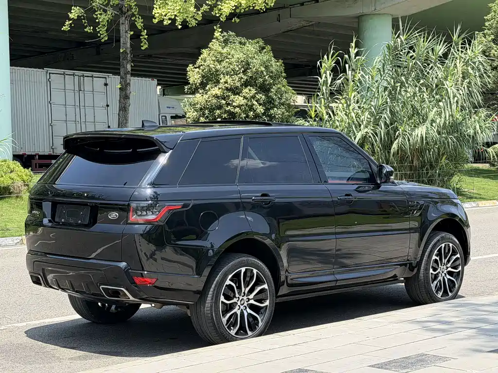 Land Rover Range Rover Sport 2021 — фото 5