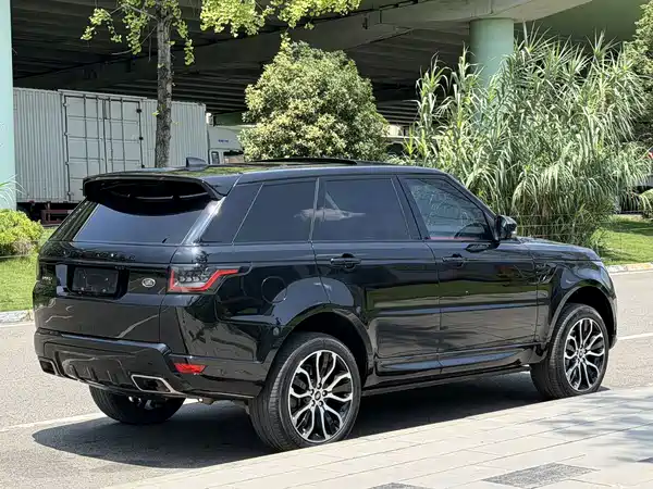 Land Rover Range Rover Sport 2021