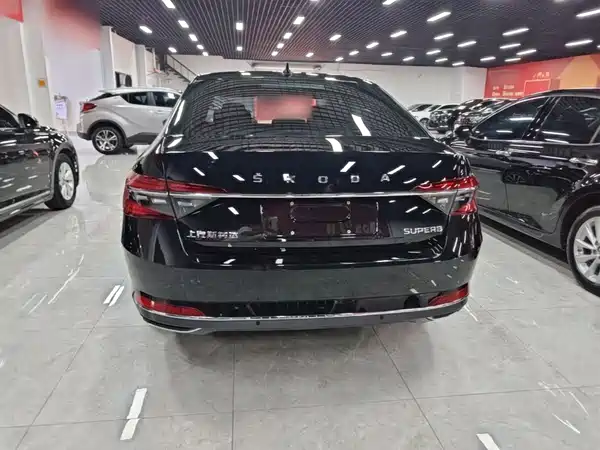 Skoda Superb 2024