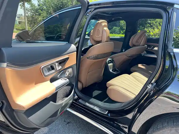 Mercedes-Benz E-Class 2025