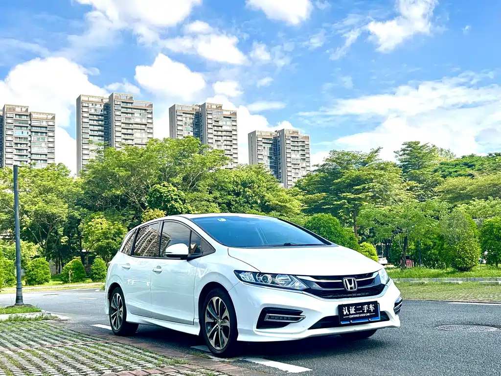 Honda Jade 2017 — фото 4