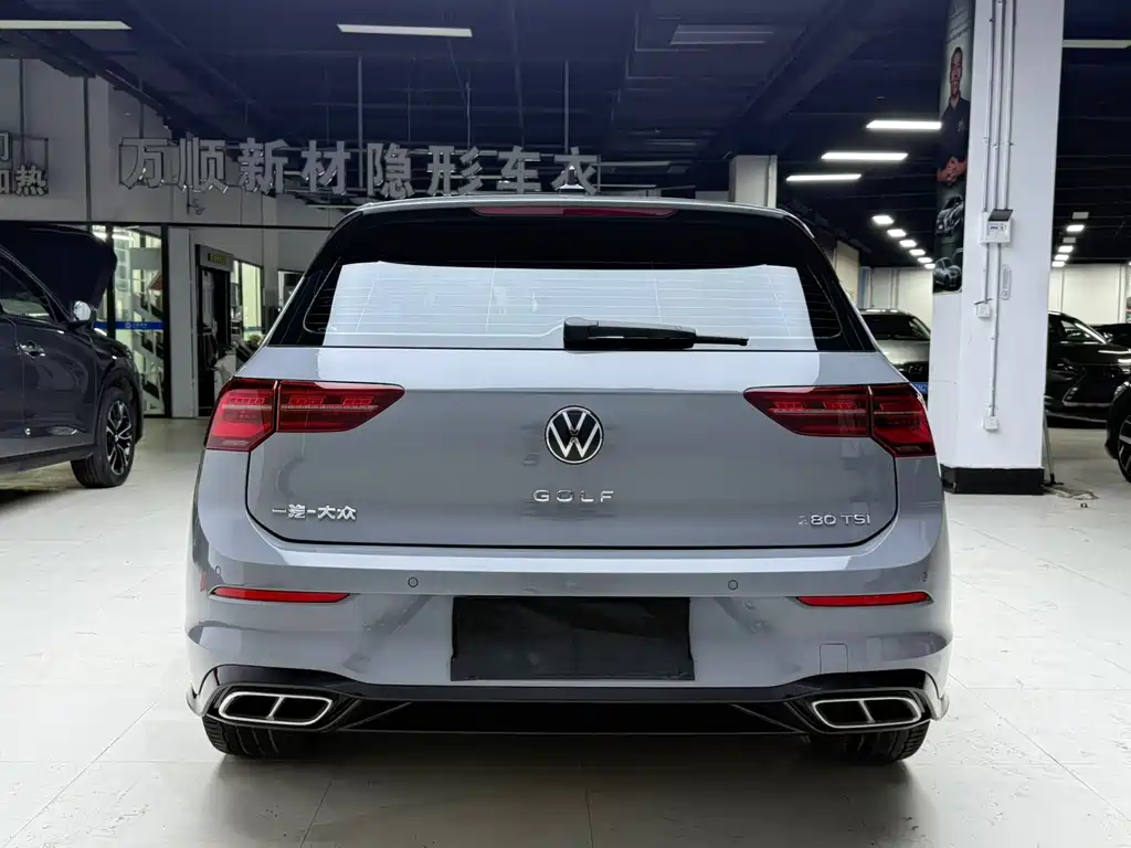 Volkswagen Golf 2023