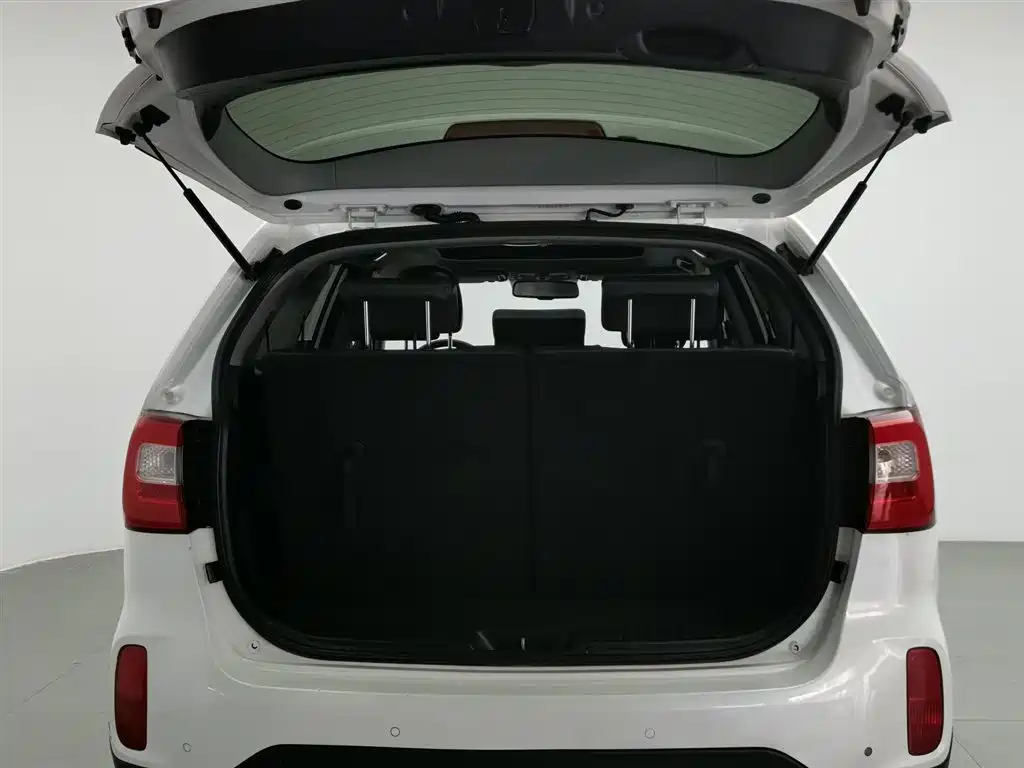 Kia Sorento 2014 — фото 16