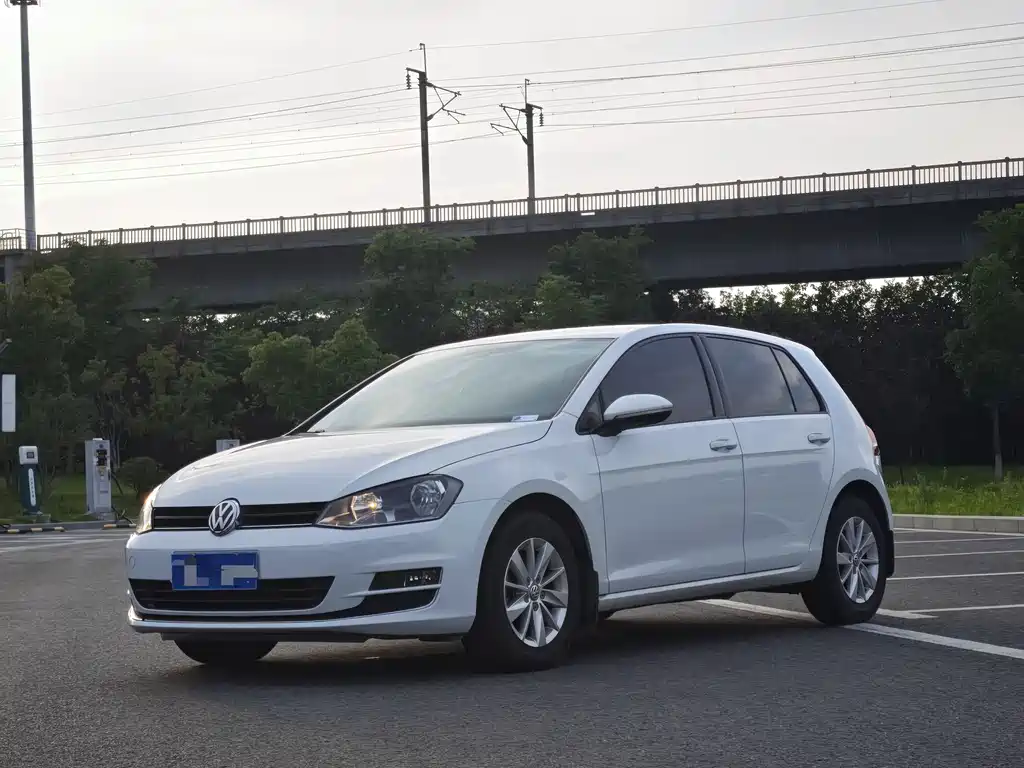 Volkswagen Golf 2014