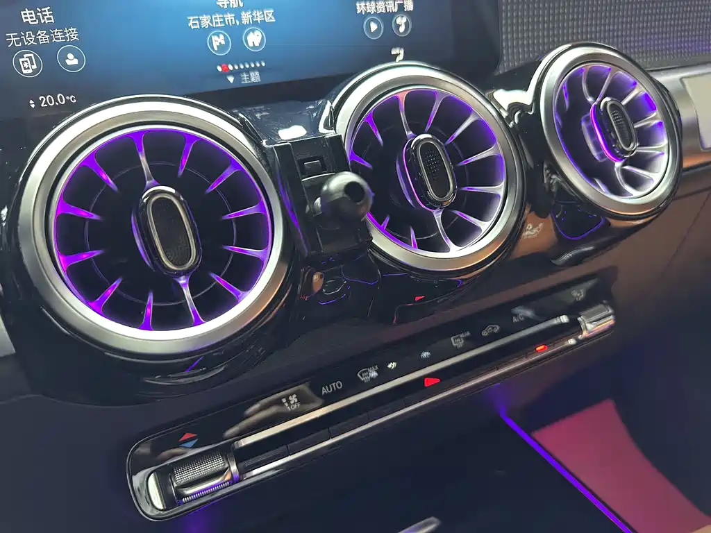 Mercedes-Benz GLB 2023 — фото 22