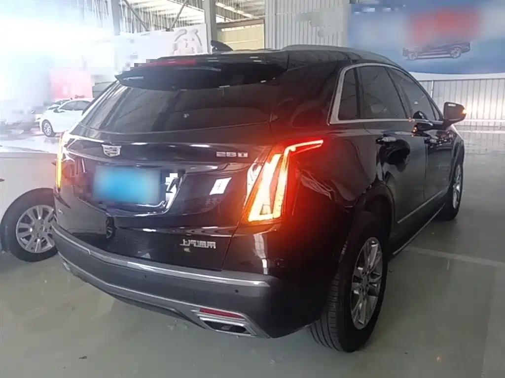 Cadillac XT5 2020 — фото 7