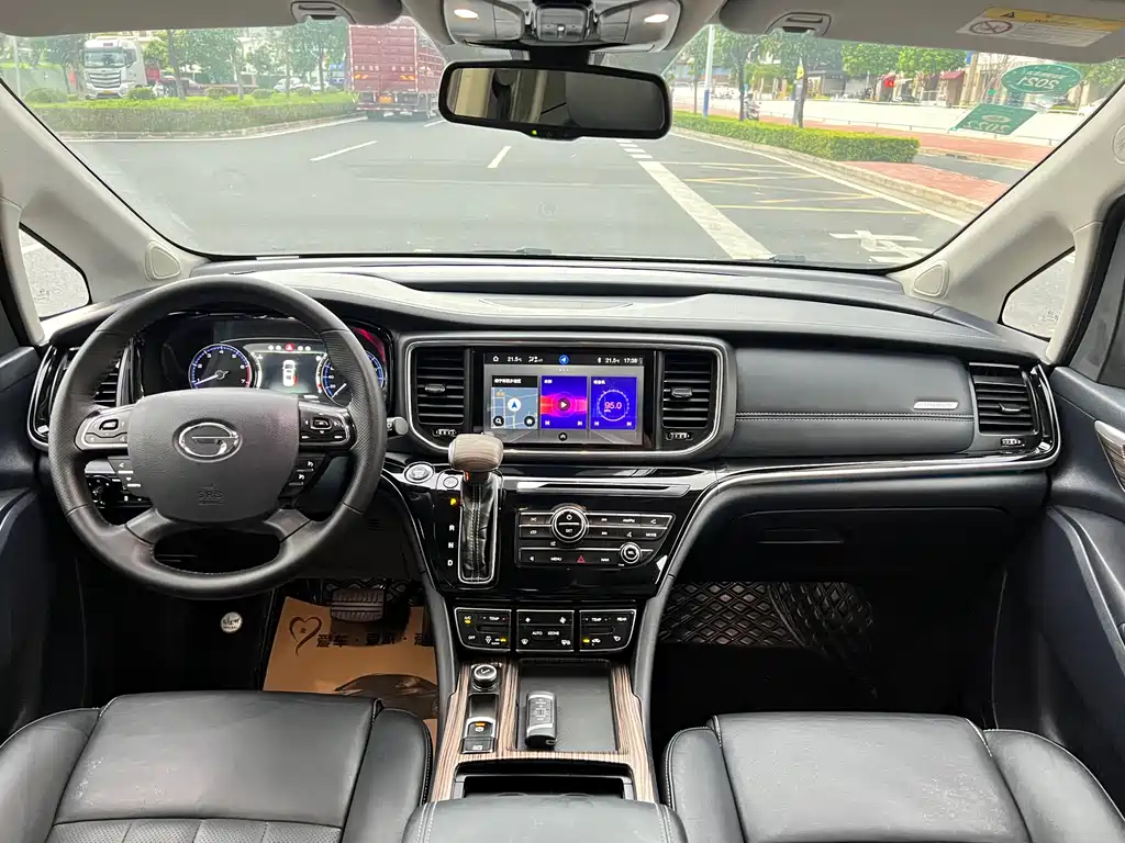 GAC Motor Trumpchi M8 2020 — фото 16