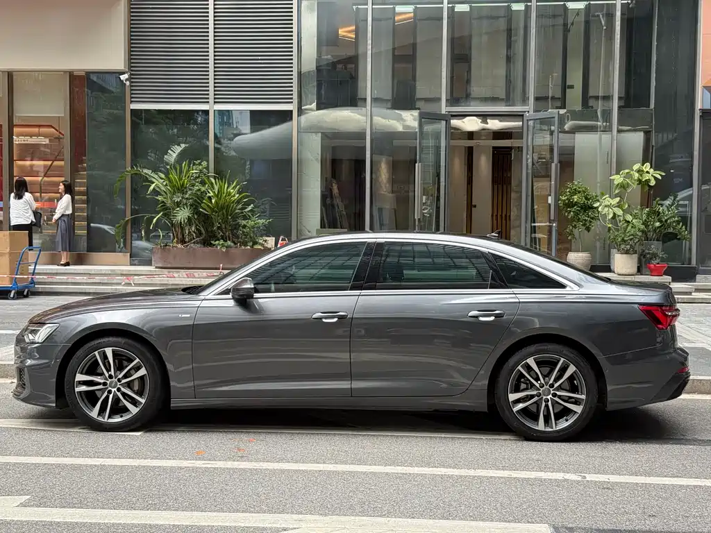 Audi A6L 2021 — фото 4