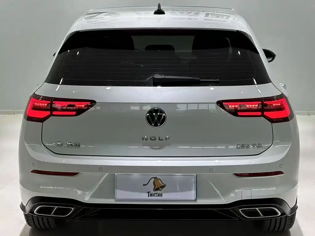 Volkswagen Golf 2021