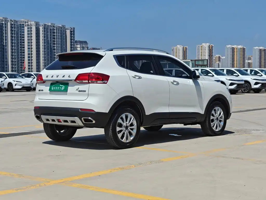 Haval H2s 2017 — фото 9
