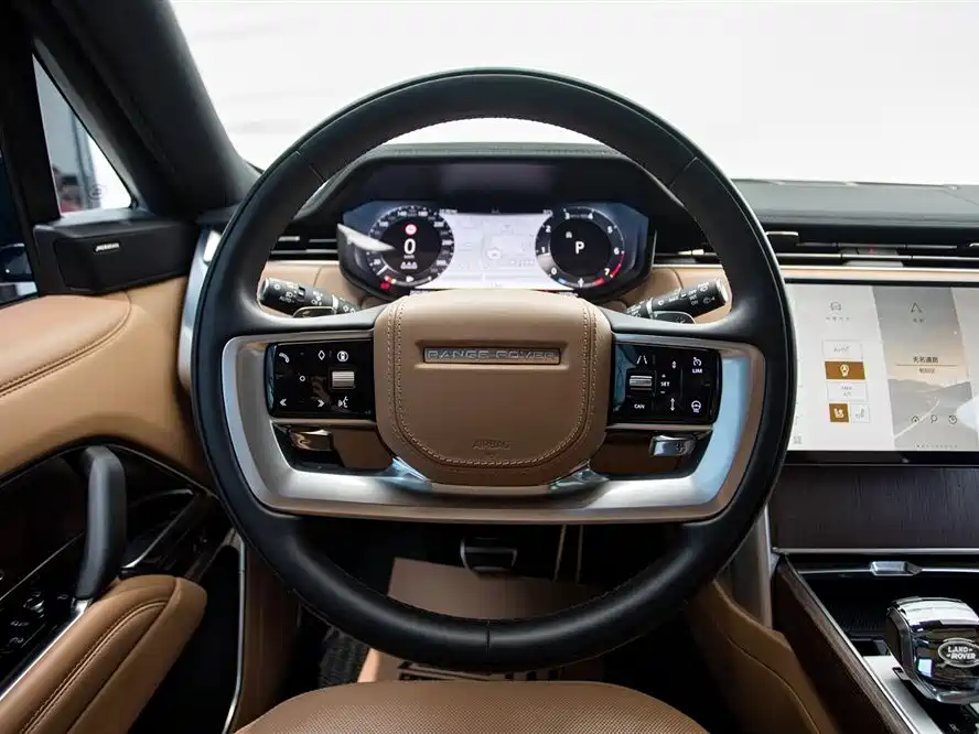 Land Rover Range Rover 2024 — фото 11