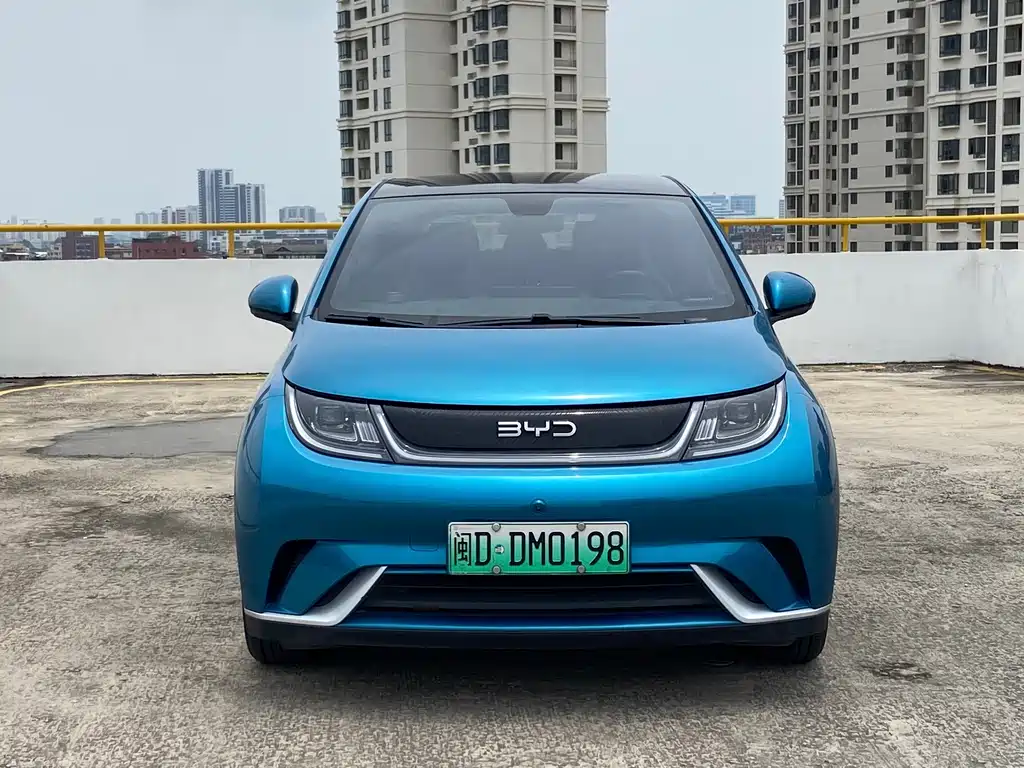 BYD Dolphin 2022