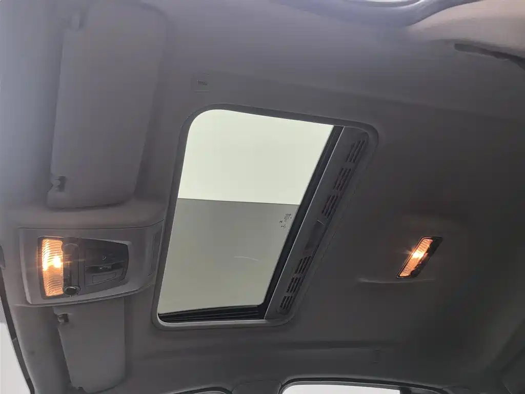 BMW X4 2016 — фото 14