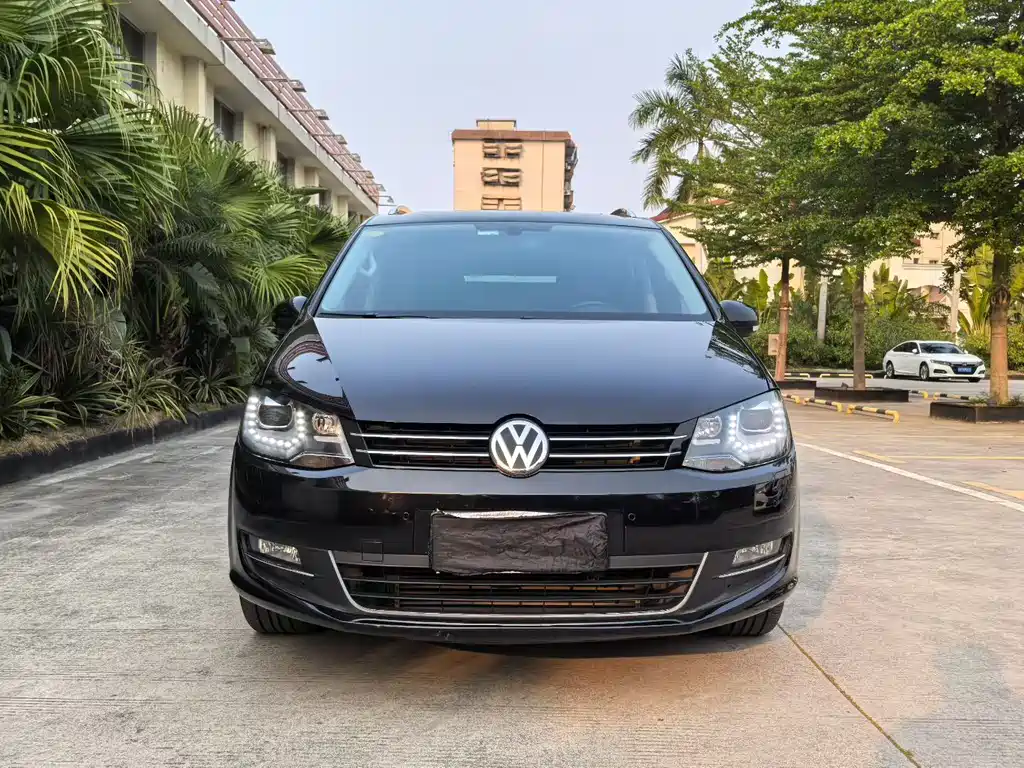 Volkswagen Sharan 2016 — фото 2