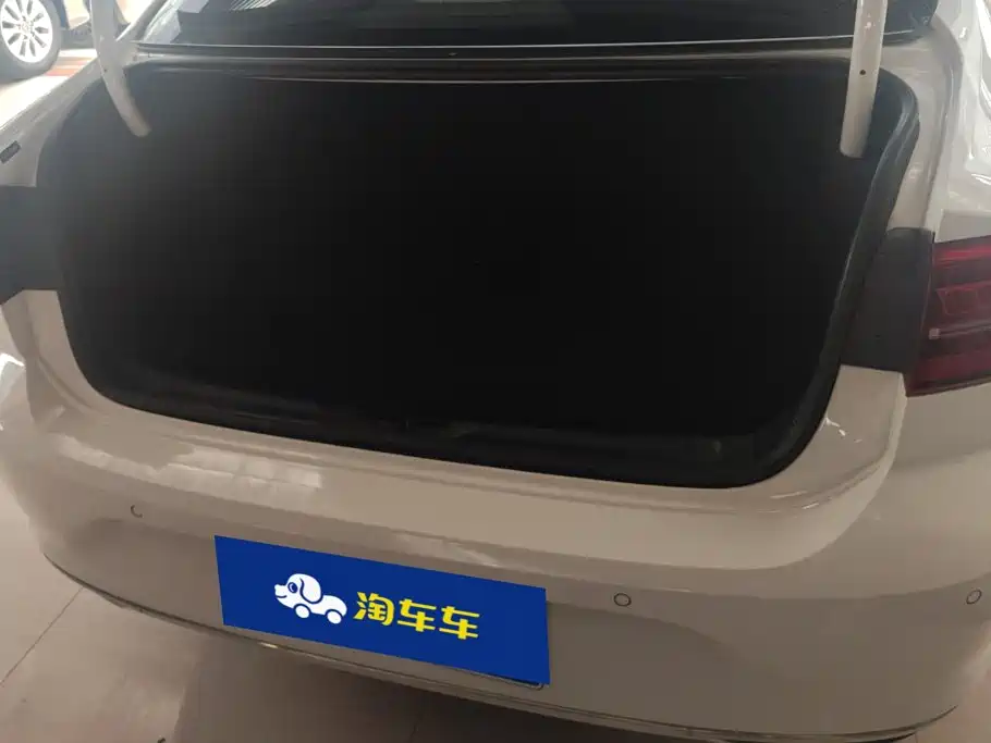 Volkswagen Lamando 2019