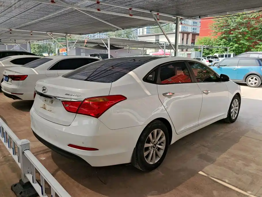 Hyundai Mistra 2014 — фото 3
