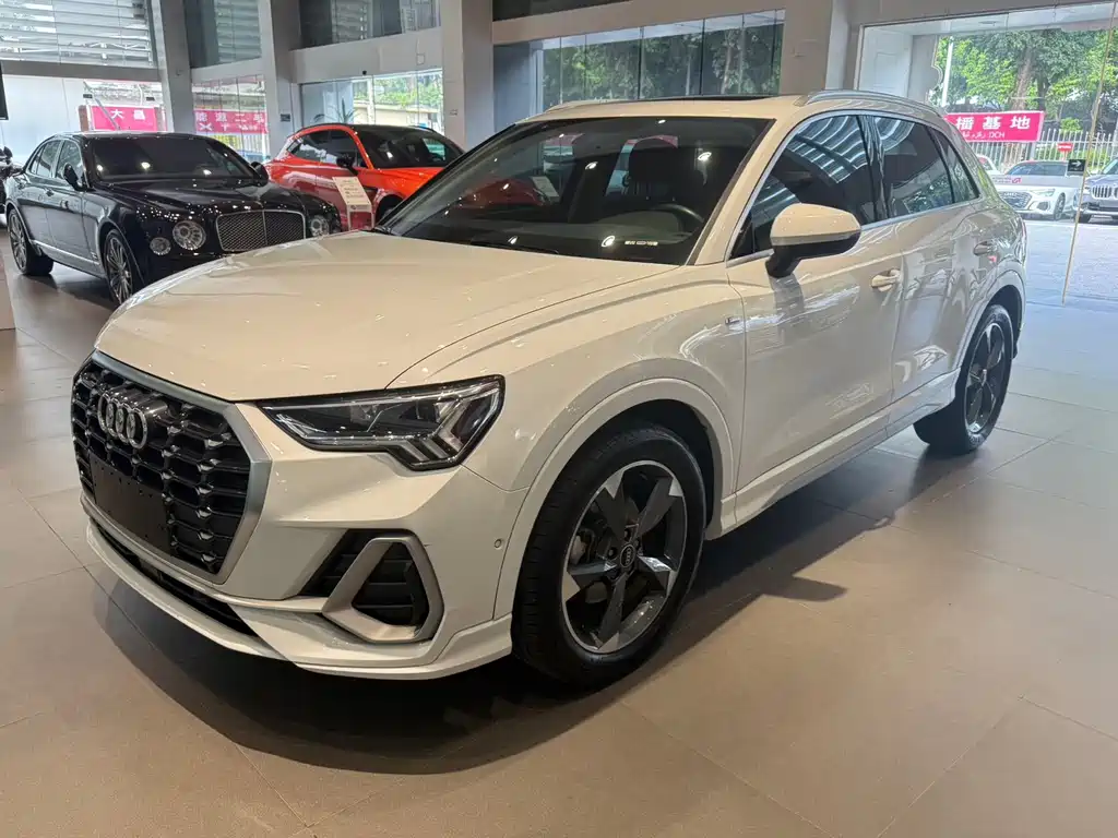 Audi Q3 2022
