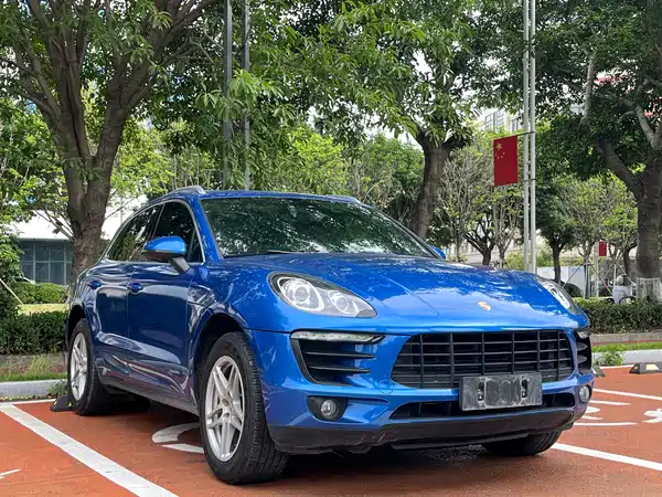 Porsche Macan 2016