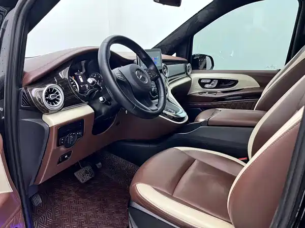 Mercedes-Benz Vito 2021