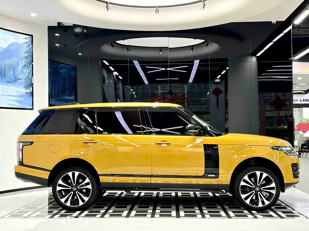 Land Rover Range Rover 2021 — фото 4