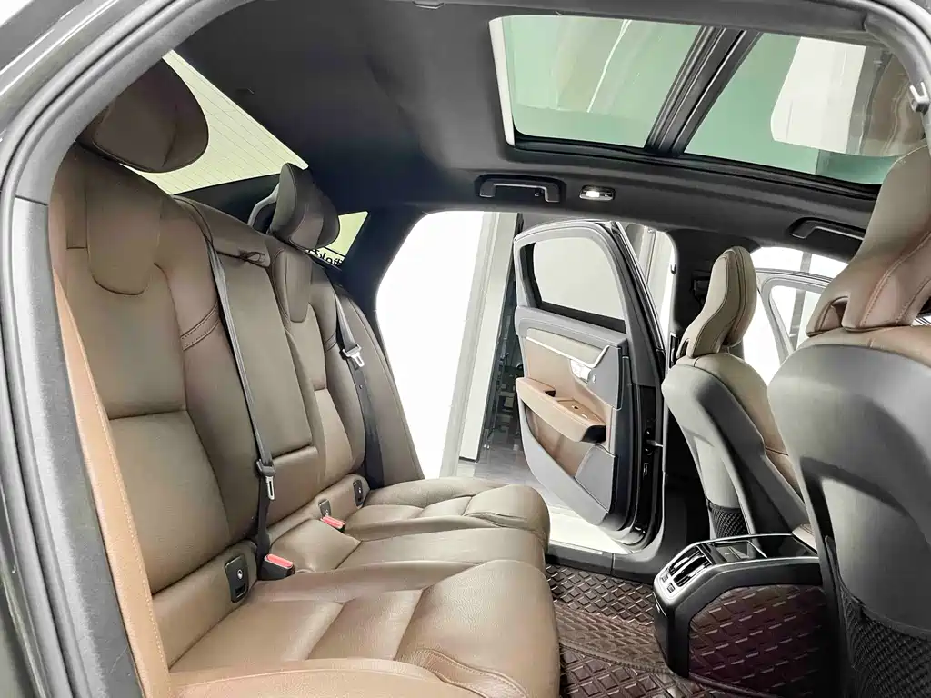 Volvo S90 2022 — фото 10
