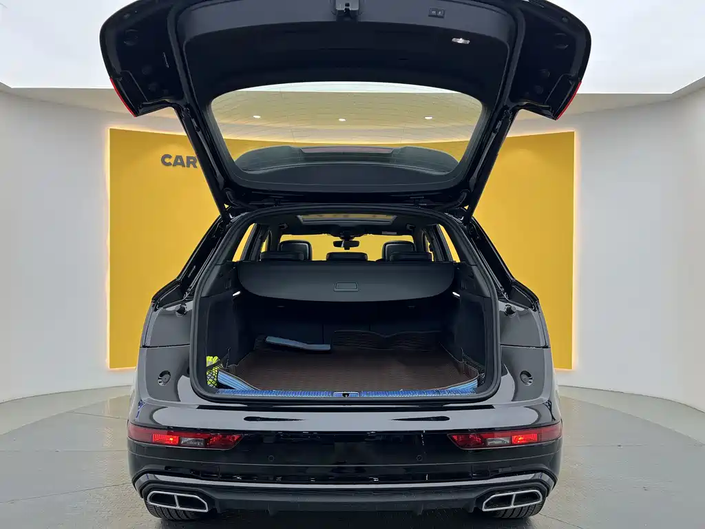 Audi Q5L 2026 — фото 27