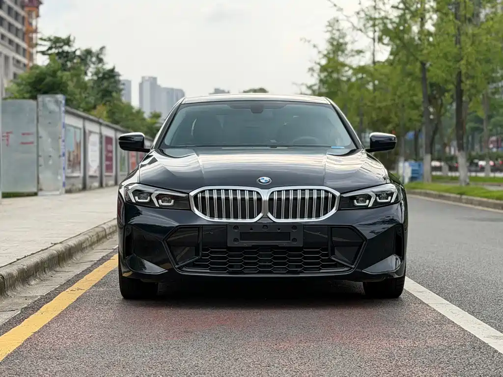 BMW 3 Series 2023
