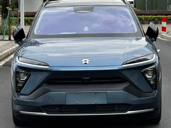 NIO ES6 2021