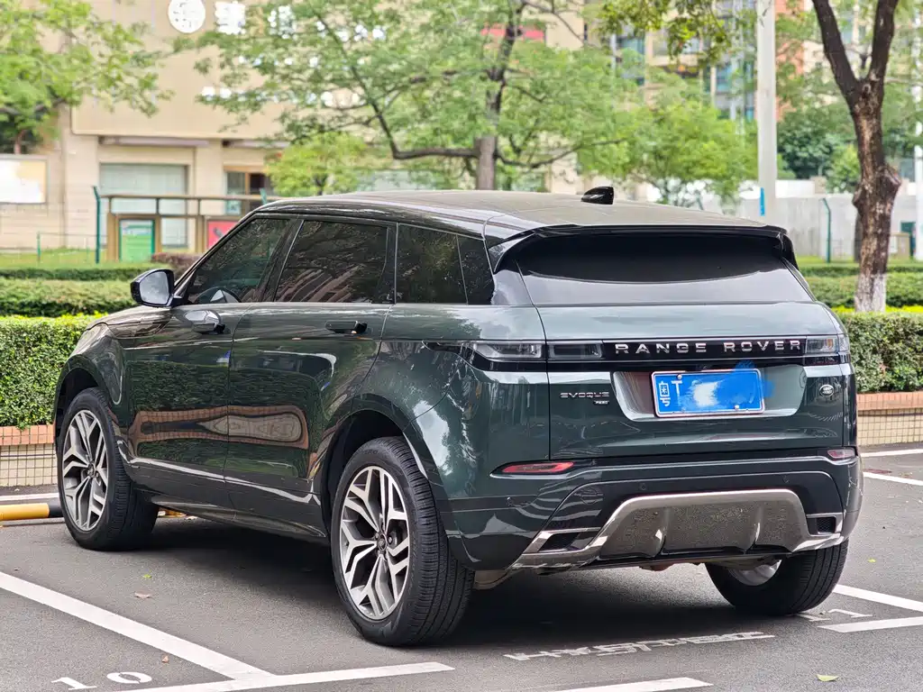 Land Rover Evoque 2021 — фото 8