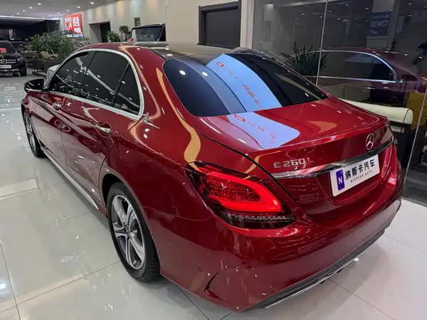 Mercedes-Benz C-Class 2020
