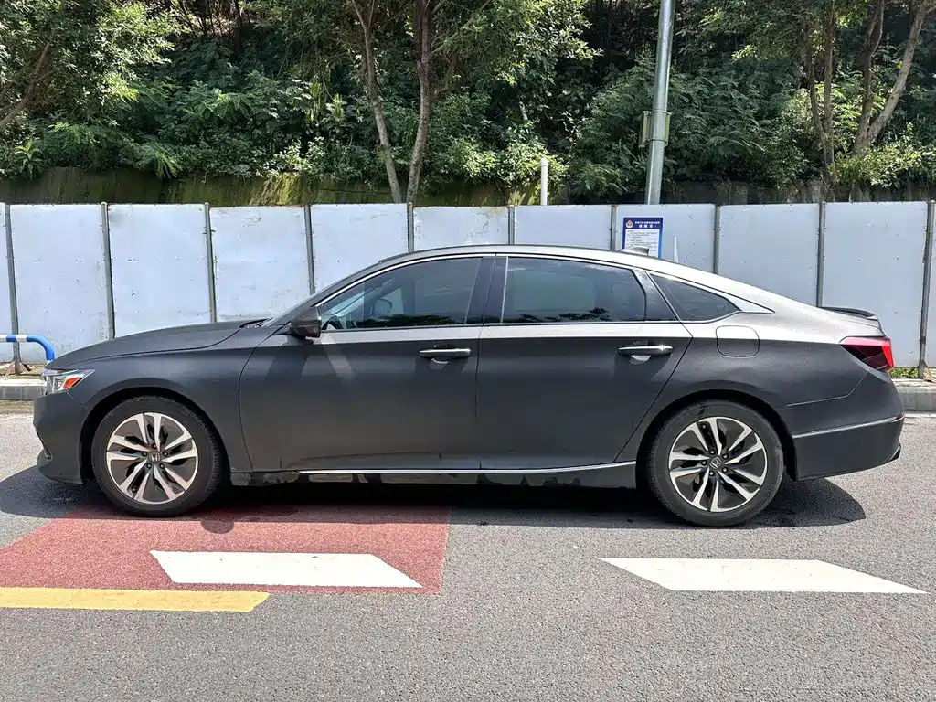 Honda Accord 2023 — фото 18