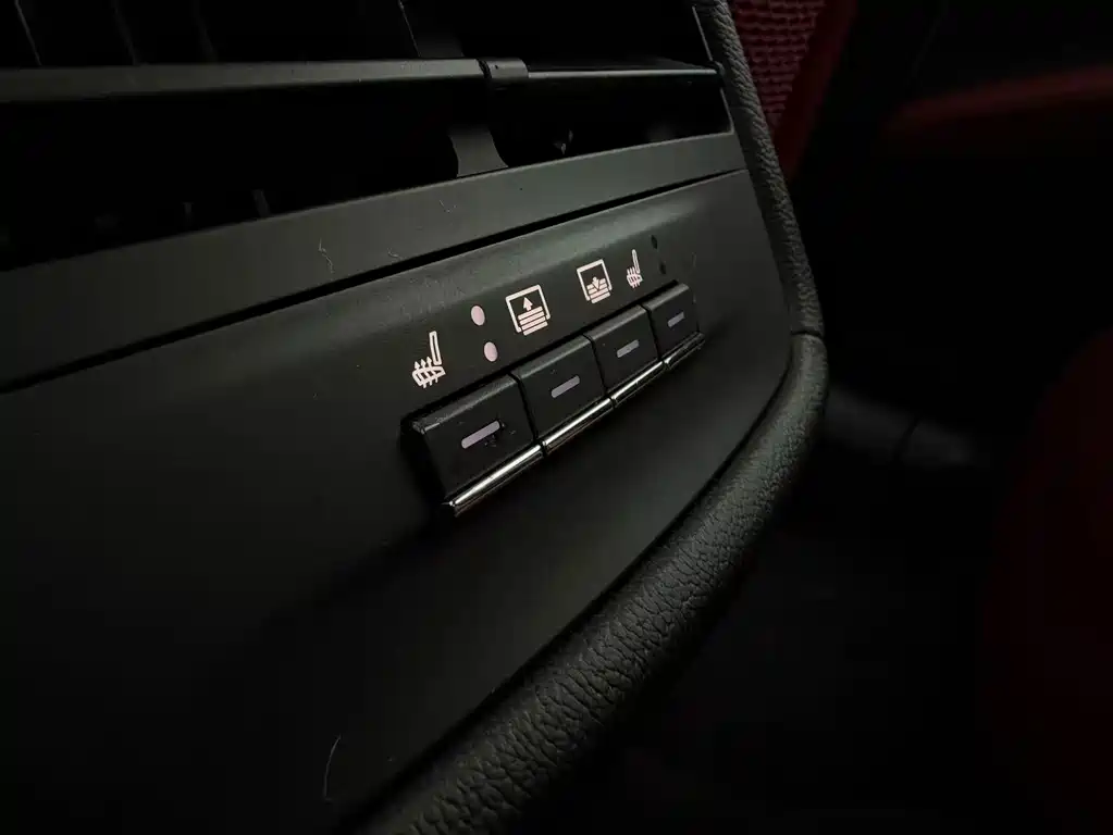 Maserati Ghibli 2016 — фото 10