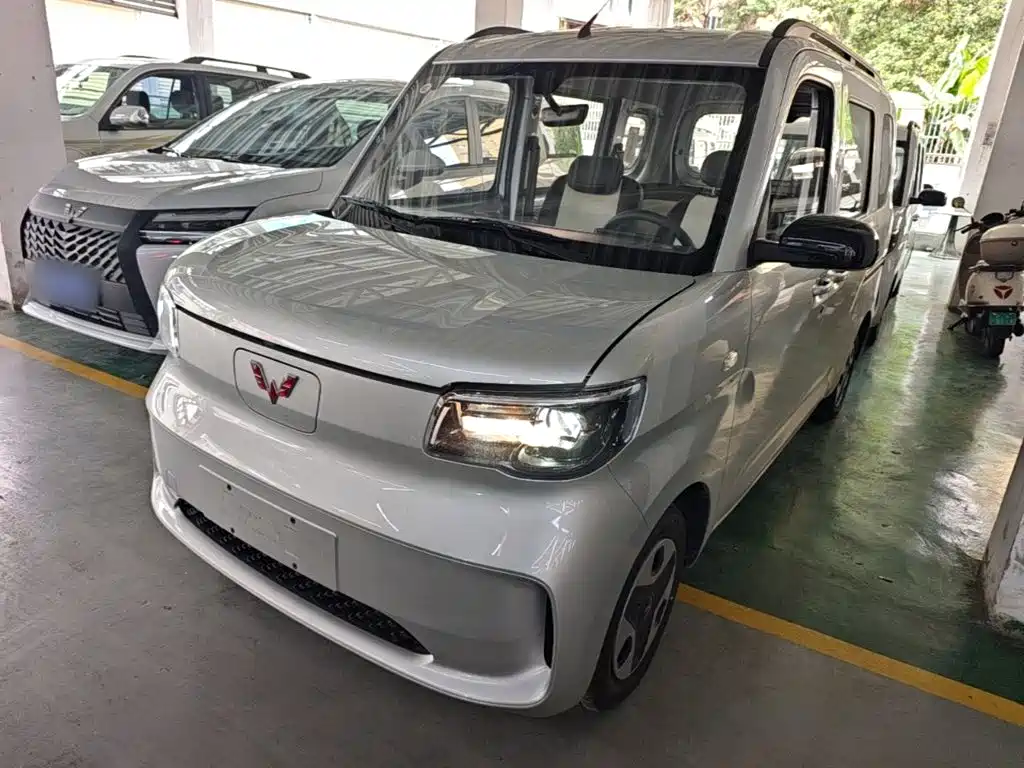 Wuling Zhiguang New Energy 2026 — фото 2