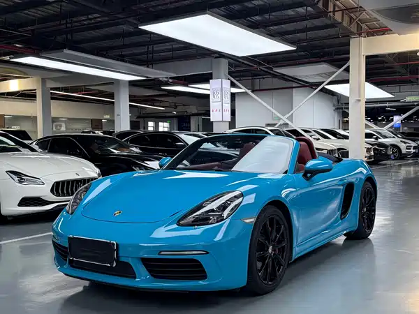 Porsche 718 2017
