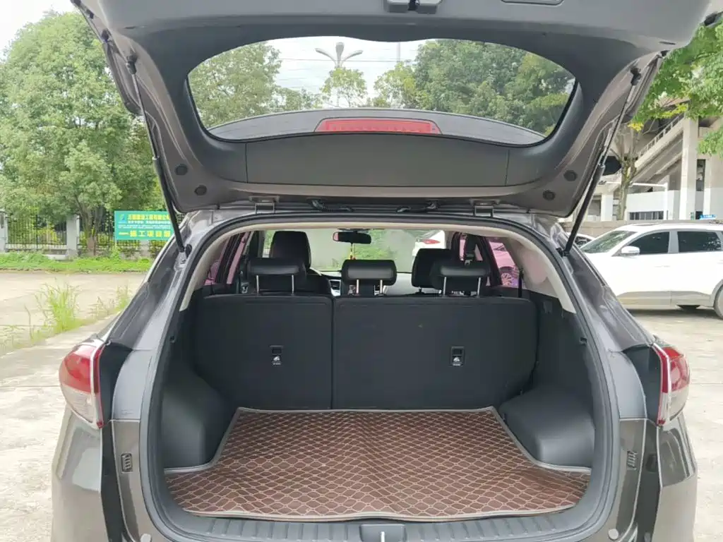 Hyundai Tucson 2017 — фото 19