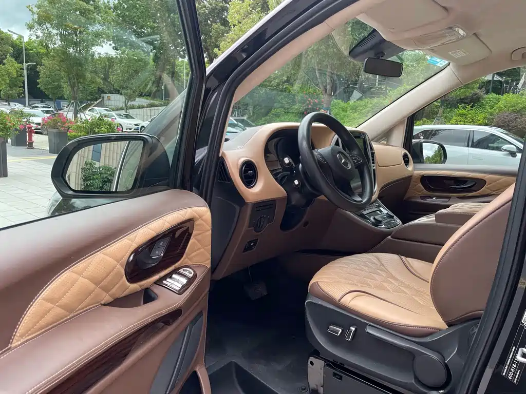 Mercedes-Benz Vito 2018 — фото 10