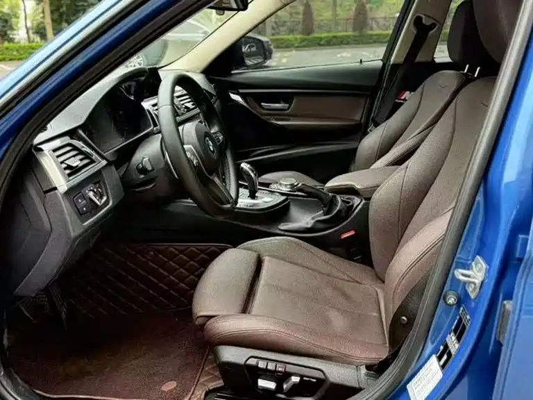 BMW 3 Series 2019