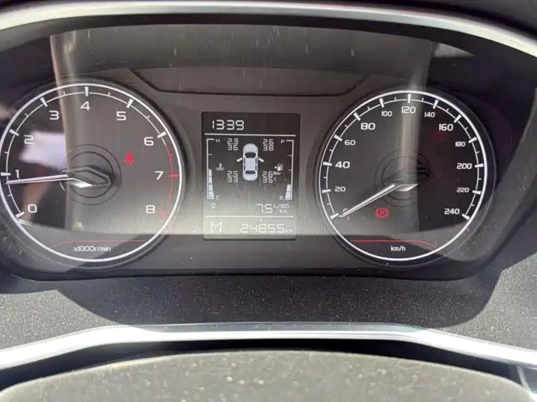 Geely Binyue 2022