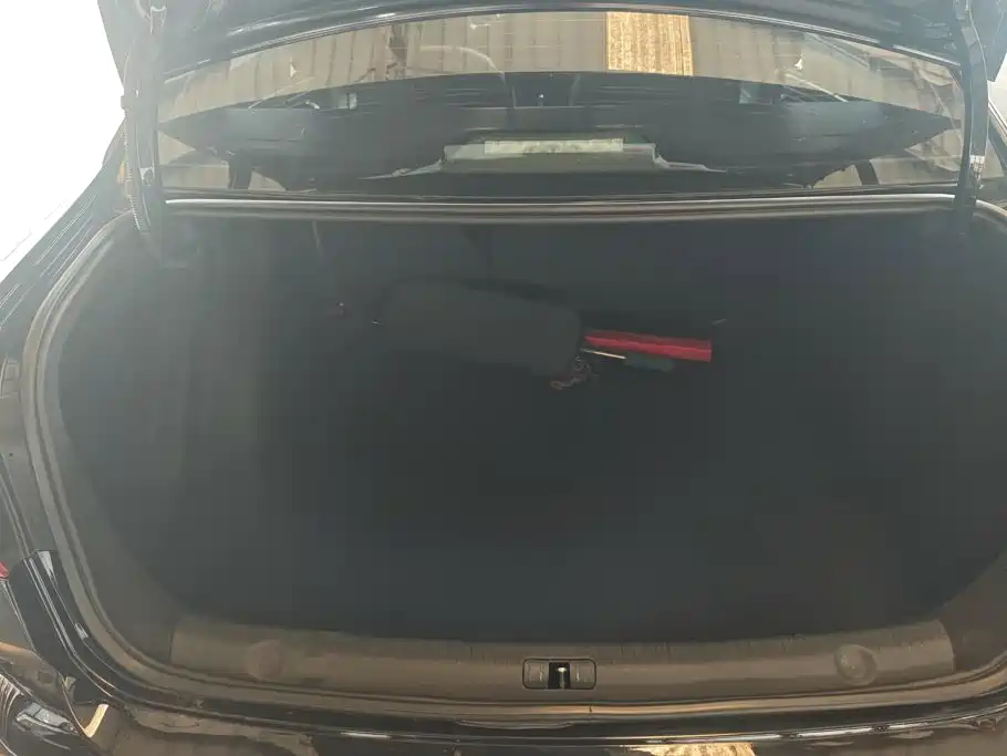 Volkswagen Lavida 2016