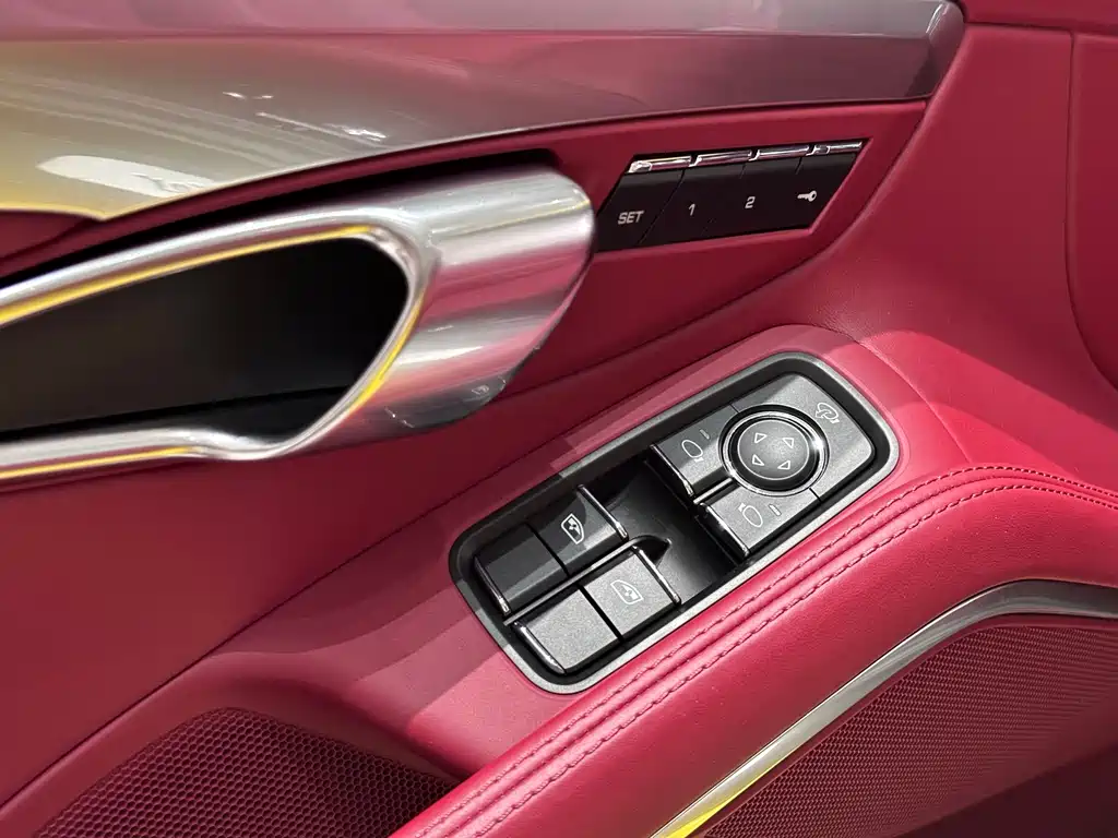 Porsche 718 2022 — фото 12