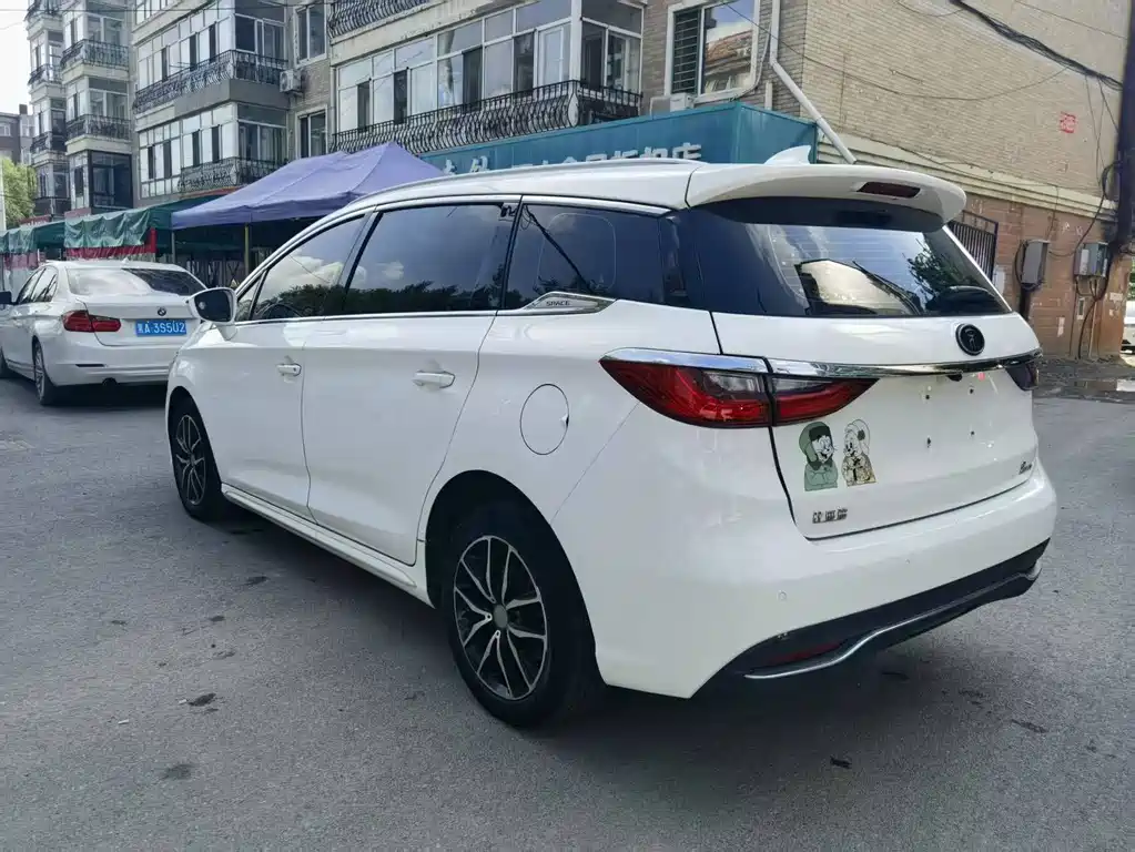 BYD Song MAX 2018 — фото 5